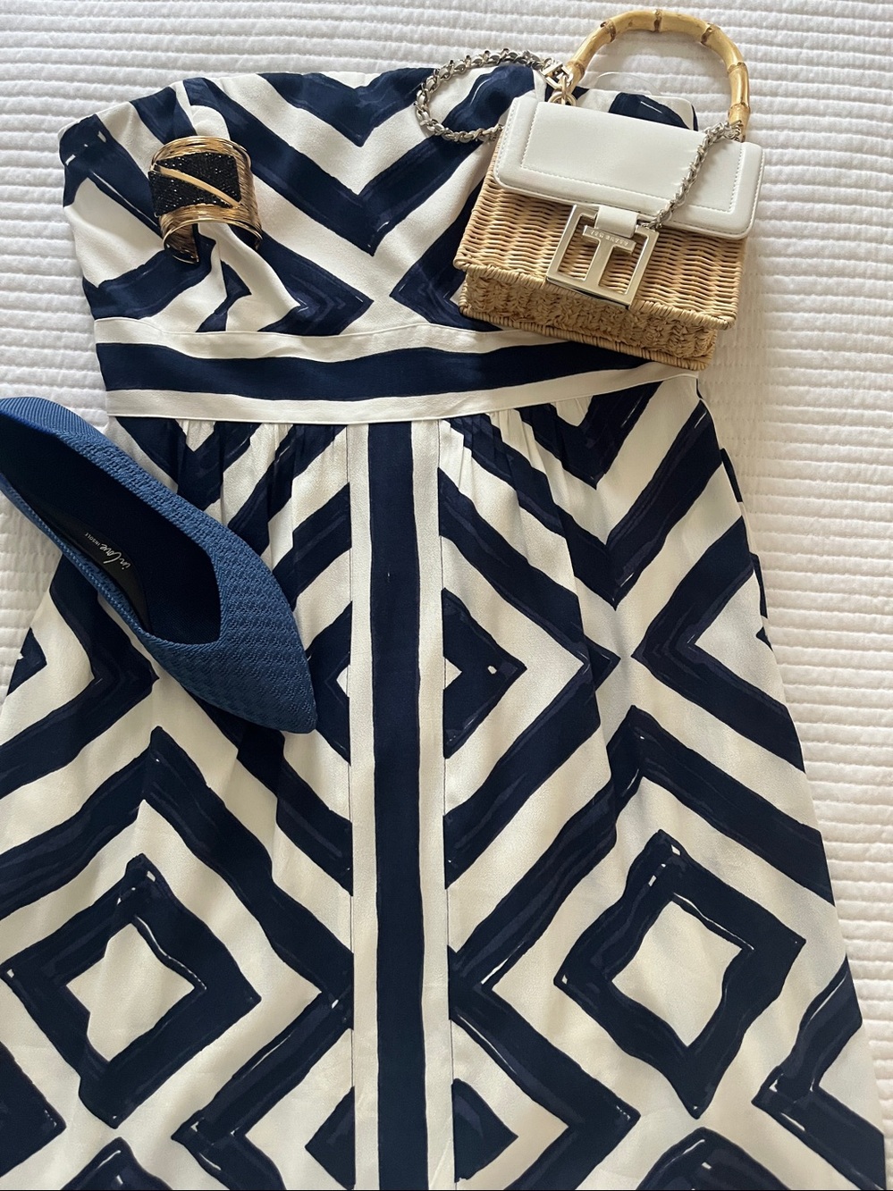 Vineyard Vines Navy &White Block Print Strapless Maxi Dress Full Lining Pockets